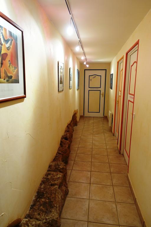 Le Grand Saint Paul Bed & Breakfast Rognes Exterior photo